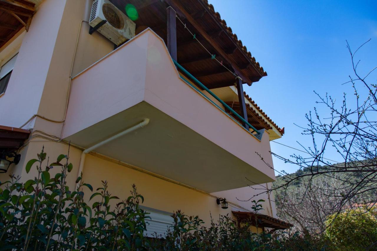 Agali Beach Pansion Mármaron Exterior photo
